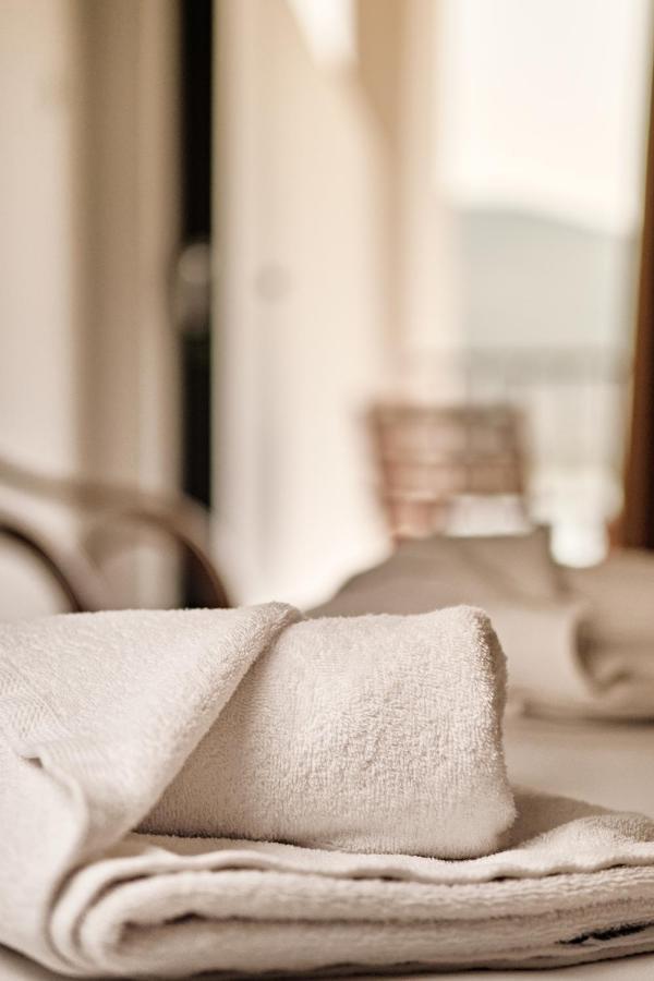 Hotel Pavlou Poros Town Exterior foto