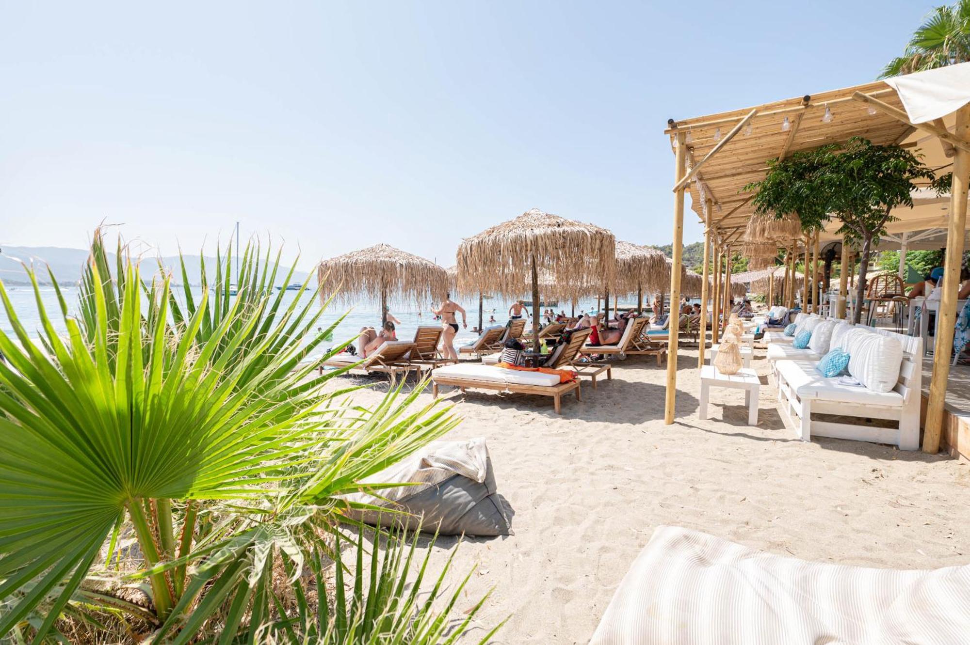 Hotel Pavlou Poros Town Exterior foto